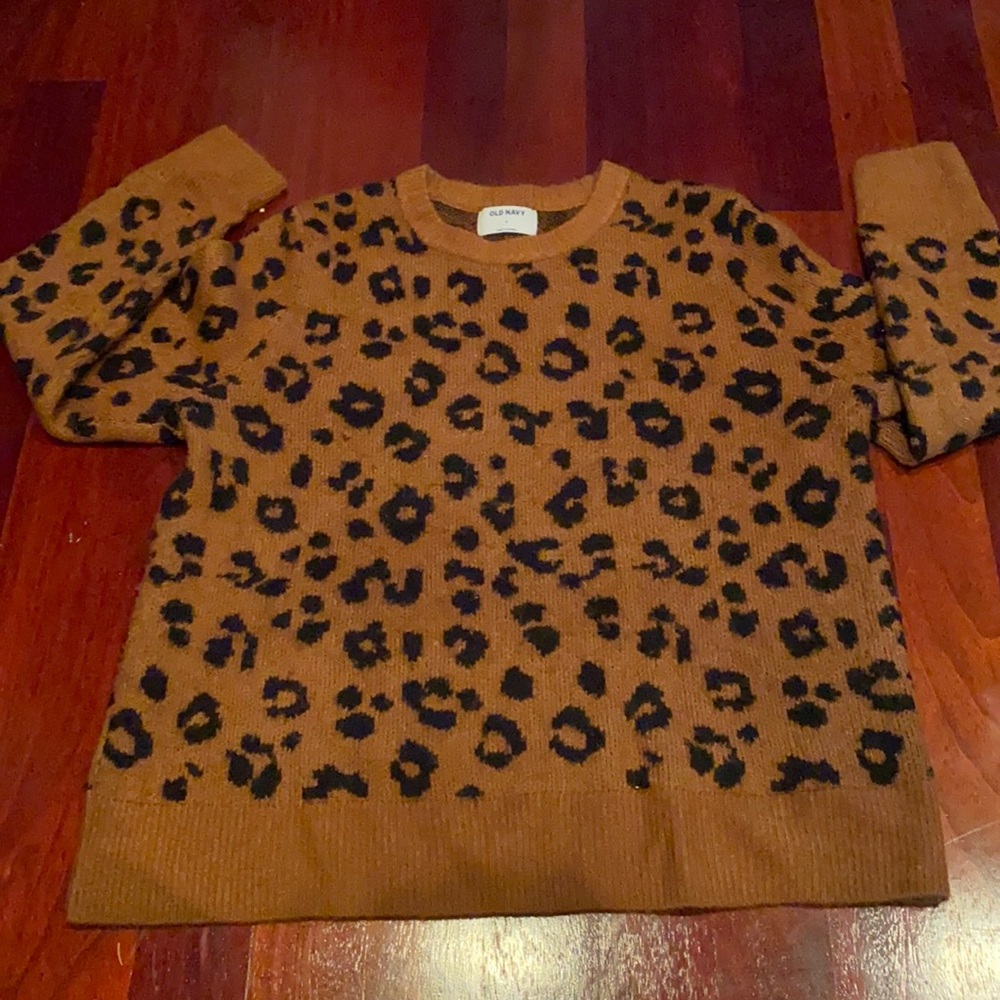 Cozy leopard print sweater
